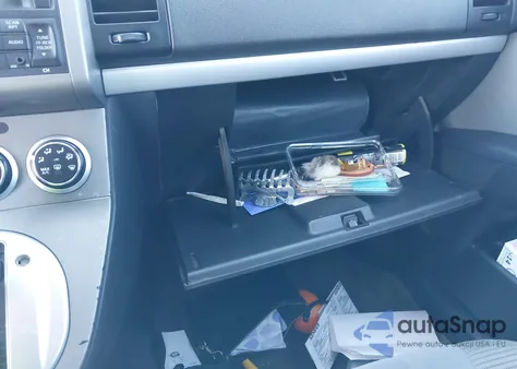 2011 Nissan Sentra 2.0S z USA, uszkodzony, nr VIN 3N1AB6AP9BL609335